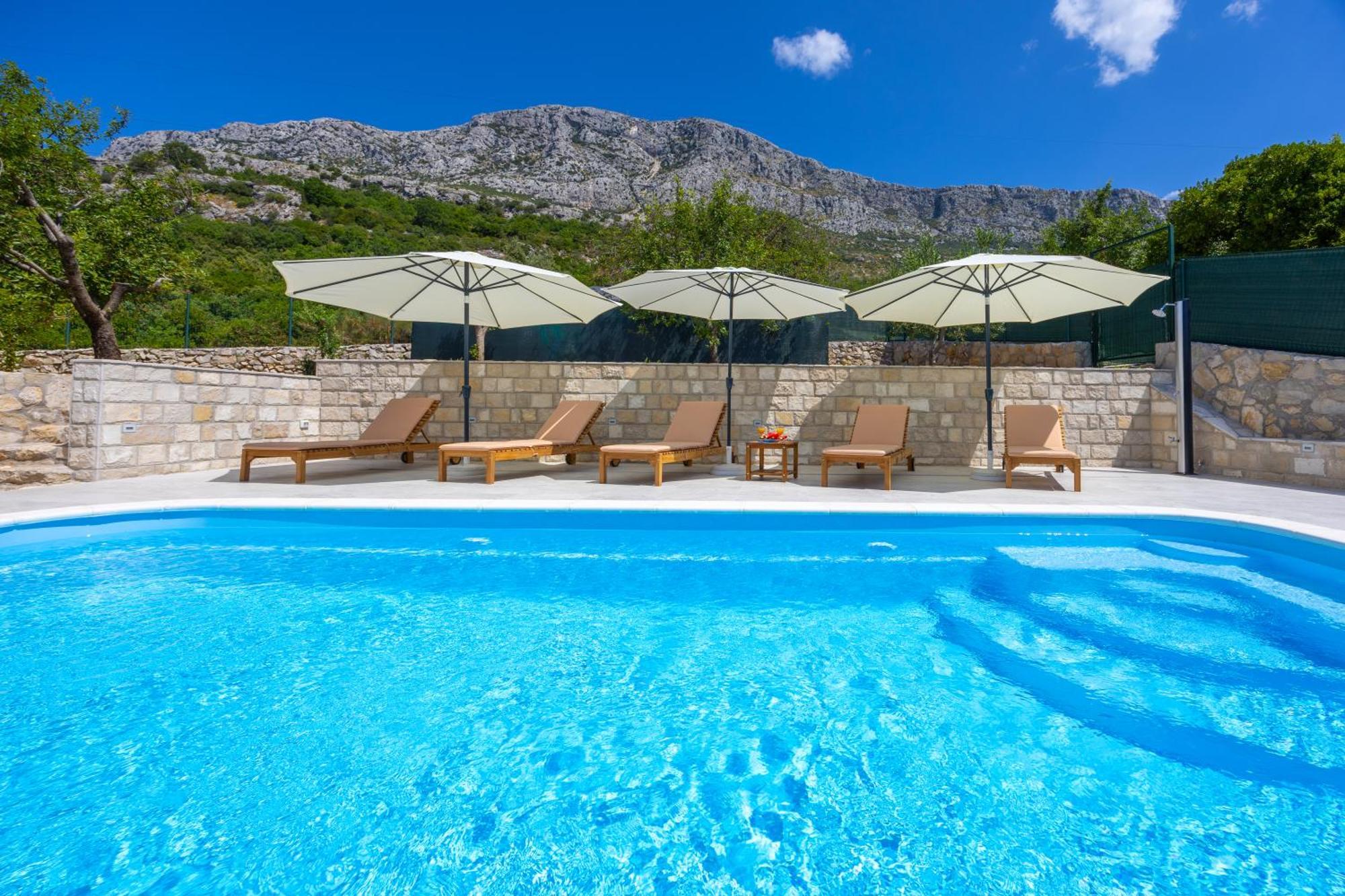 Private Villa Golden Hour With A View Of Split Area Kaštel Sućurac Eksteriør billede